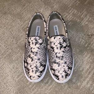 Steve Madden snake skin slip ons